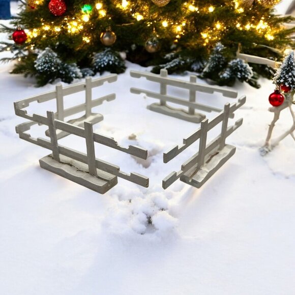 Lemax Collection White Wooden Rail Fence 4 pieces - Picture 1 of 6